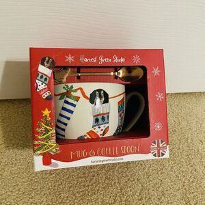 HARVEST GREEN STUDIO DOG STOCKING HOLIDAY Bone China Jumbo Cup w/ Spoon Gift Set